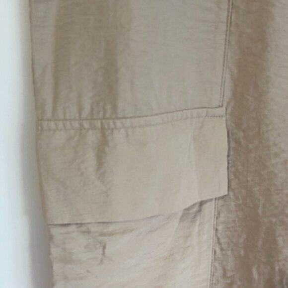 Primark Cares Elastic Cuffed Balloon Cargo Trousers in Sz 8-10 Khaki NWOT - Picture 2 of 15